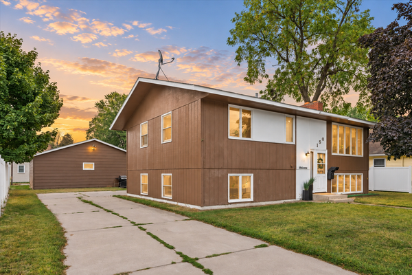 150 7th Avenue N, Waite Park, MN 56387