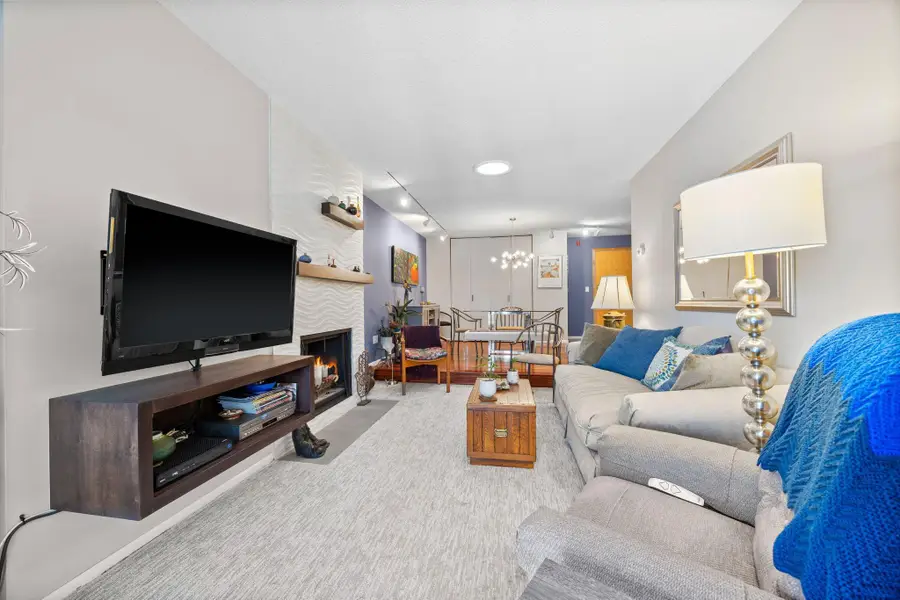 4820 Park Commons Drive #319, Minneapolis, MN 55416 - #3