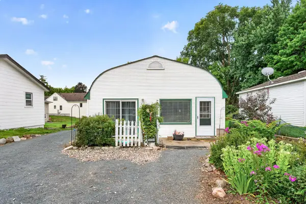 215 Franklin Avenue E, Delano, MN 55328