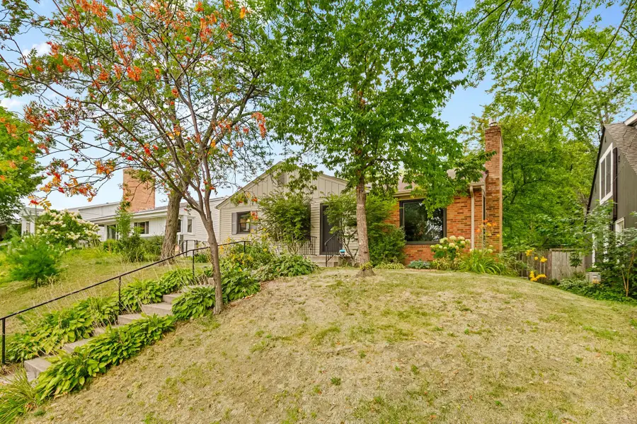 2510 Vincent Avenue N, Minneapolis, MN 55411 - #3