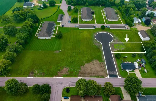 503 2nd Street Se, Madelia, MN 56062