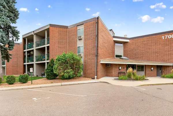 1700 Four Oaks Road #159, Eagan, MN 55121