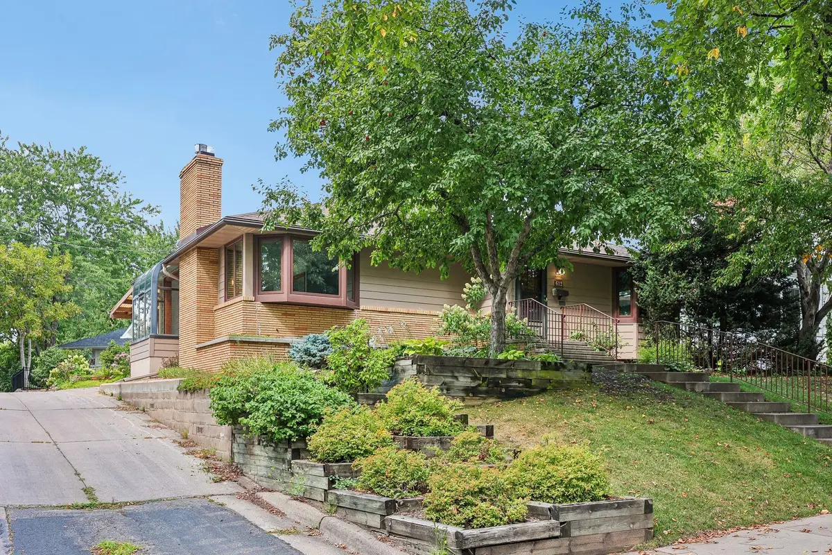 612 Russell Avenue S, Minneapolis, MN 55405 - #1