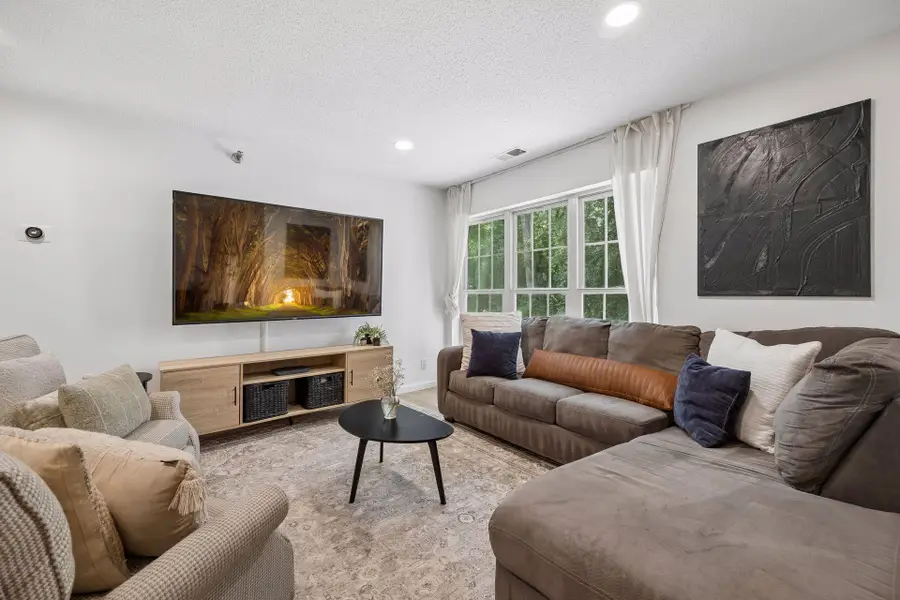6040 Chasewood Parkway #2, Minnetonka, MN 55343 - #2