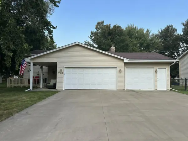 5563 Asbury Street, Shoreview, MN 55126