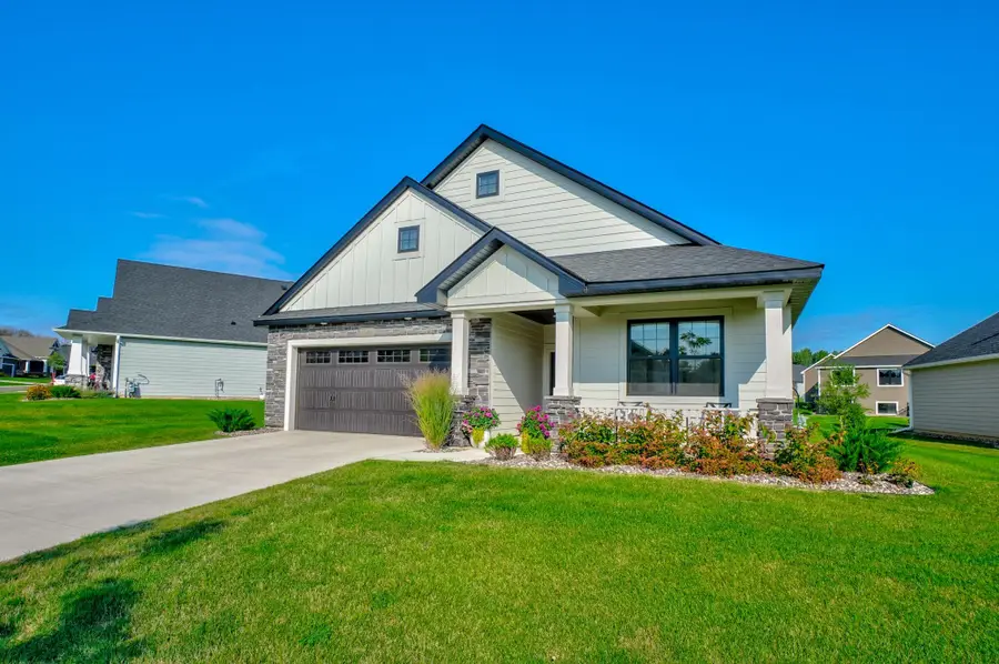 11404 Kings Court N, Lake Elmo, MN 55042 - #2