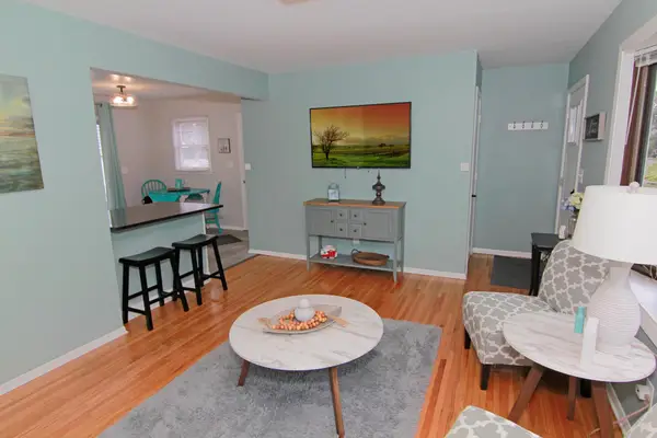 5619 Vera Cruz Avenue N, Crystal, MN 55429