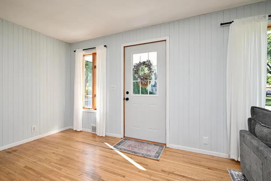 204 Michaels Street, Cochrane, WI 54622 - #3