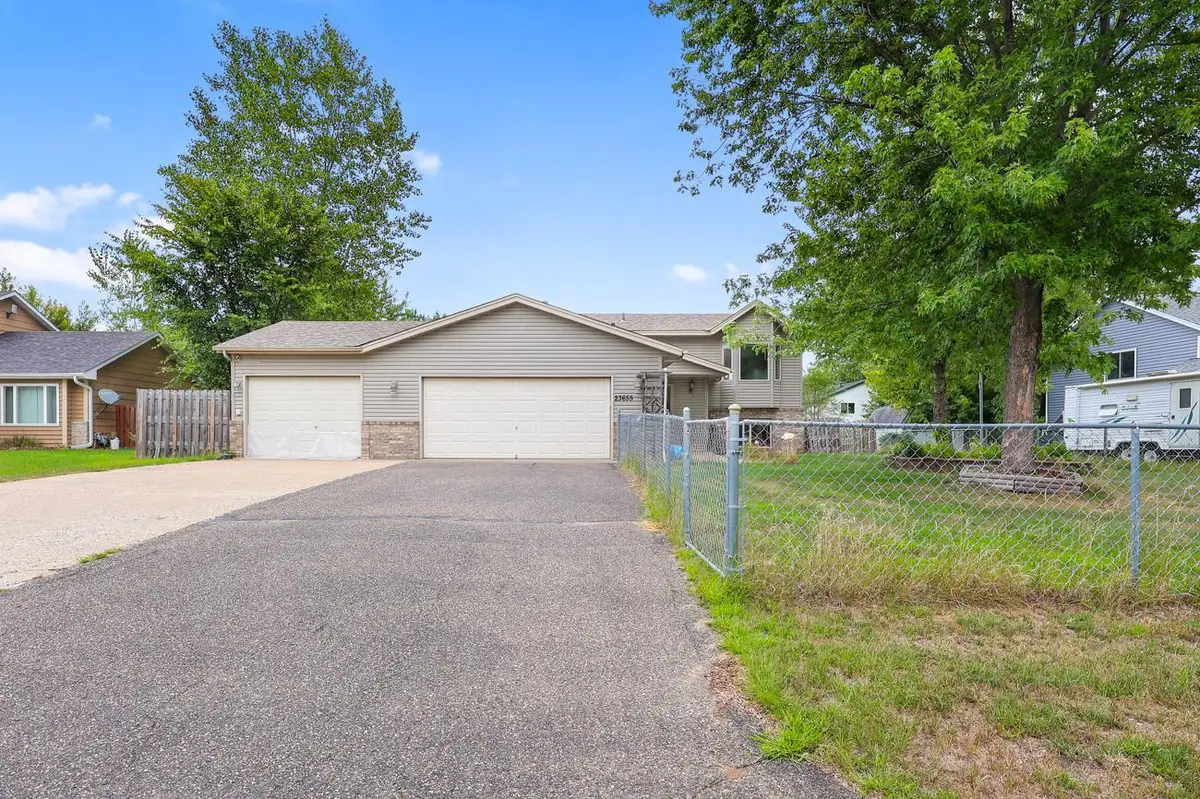 23655 Eldorado Street Nw, Saint Francis, MN 55070 - #1