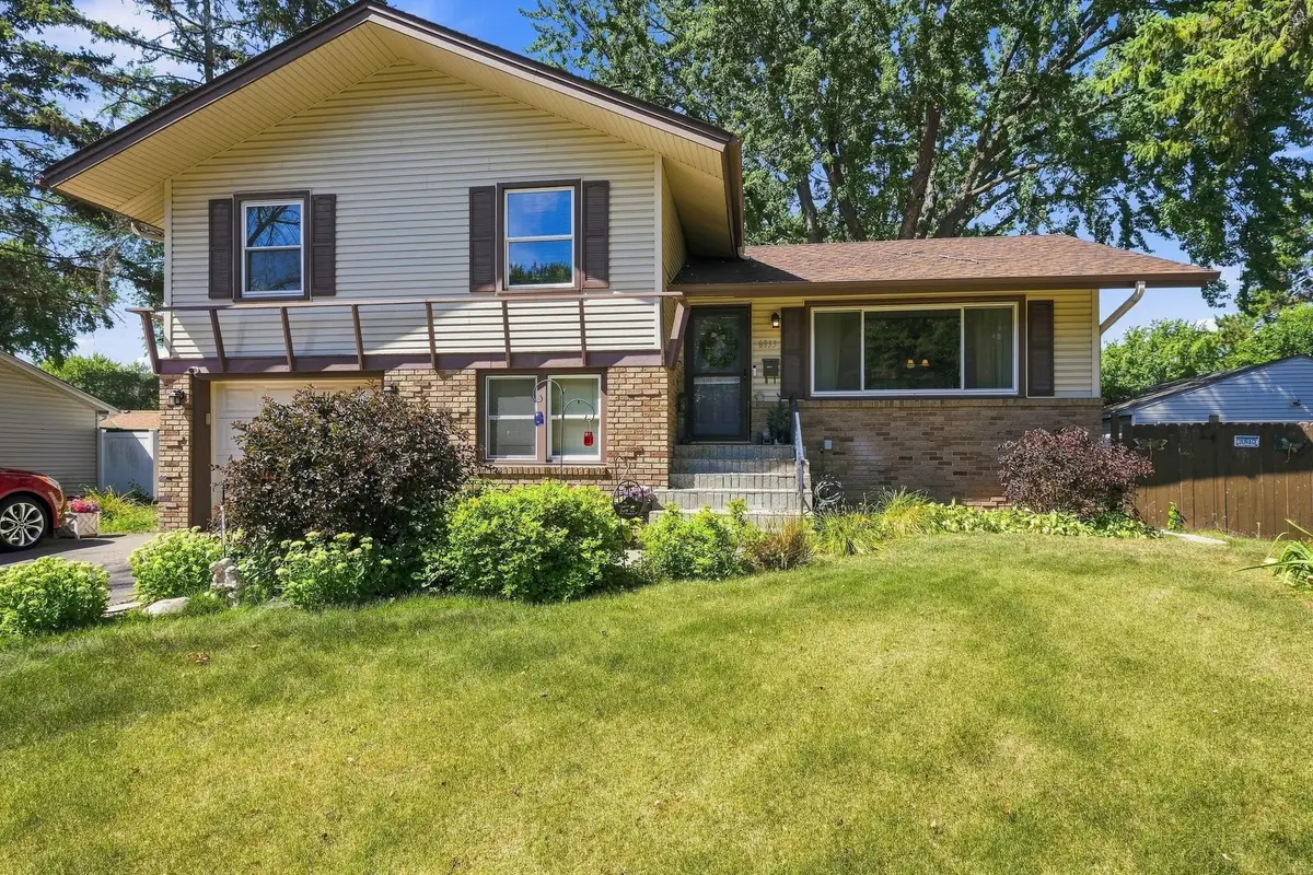 6933 Brunswick Avenue N, Brooklyn Park, MN 55429 - #1