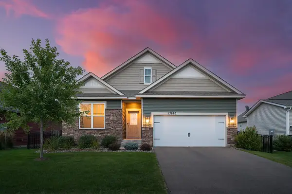13690 Applewood Trail, Rosemount, MN 55068