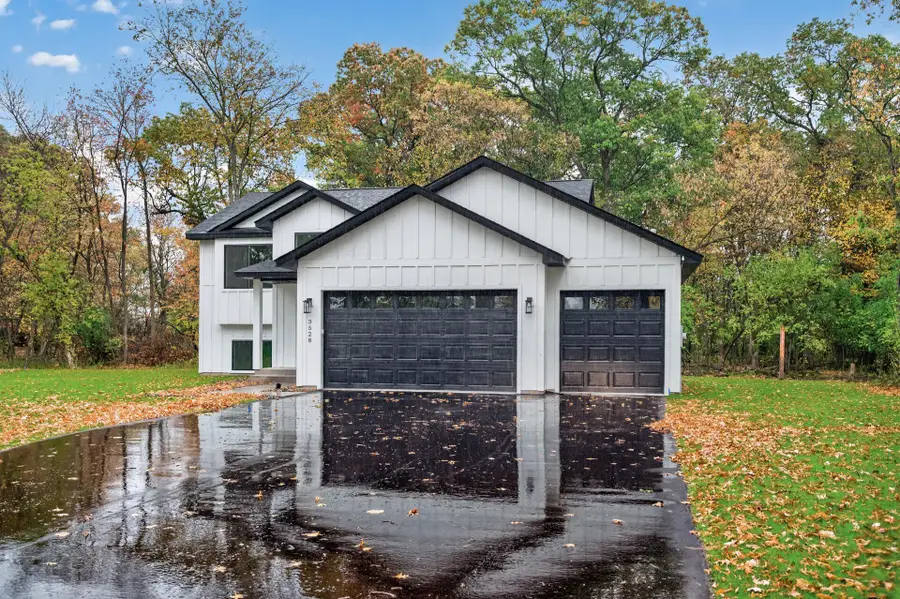 3528 Holly Street S, Cambridge, MN 55008 - #2