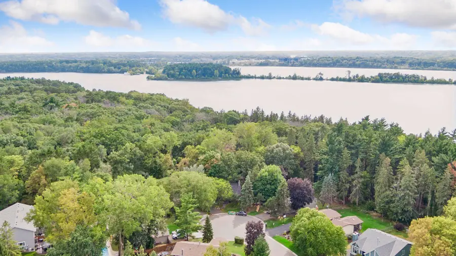 3921 Woodview Court, Vadnais Heights, MN 55127 - #2