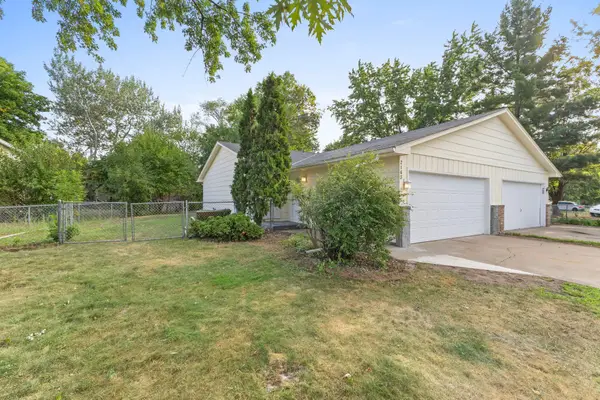2163 109th Lane Nw, Coon Rapids, MN 55433