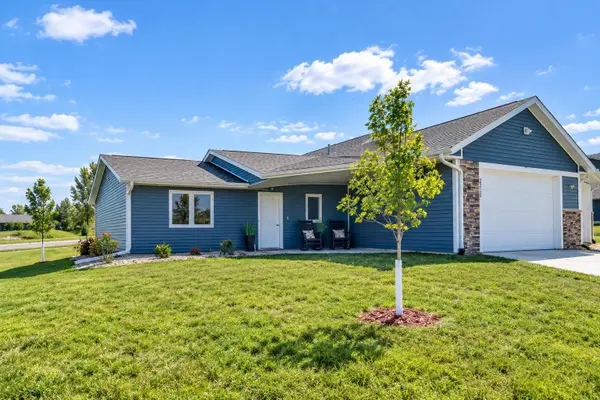 2215 Lake Avenue, New Ulm, MN 56073