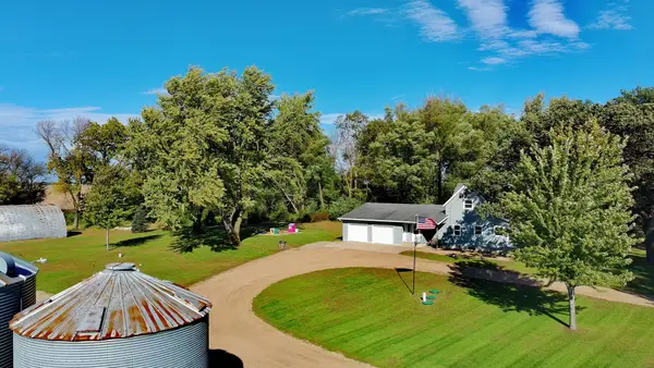 48635 600th Avenue, Fairfax, MN 55332