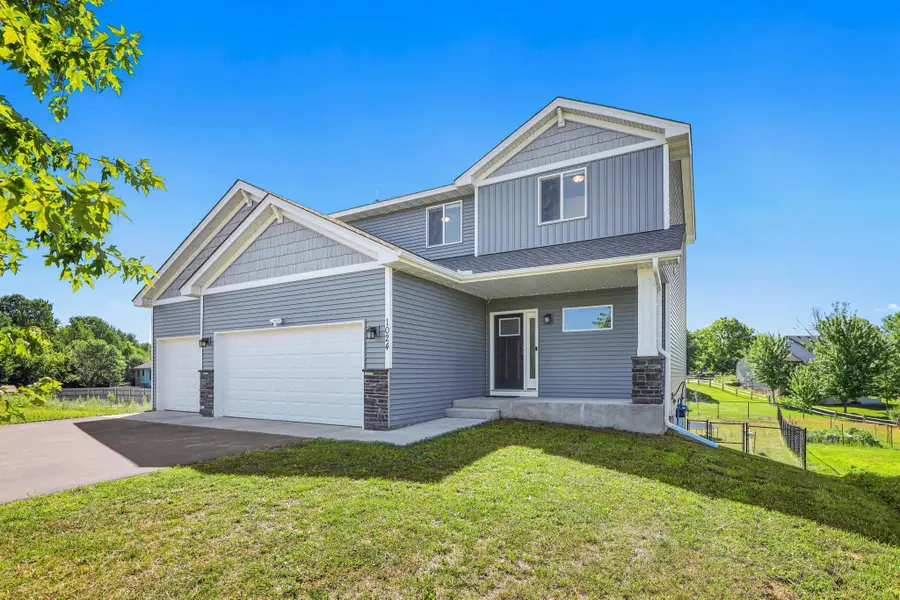 1024 Bellaire Boulevard Nw, Isanti, MN 55040 - #2