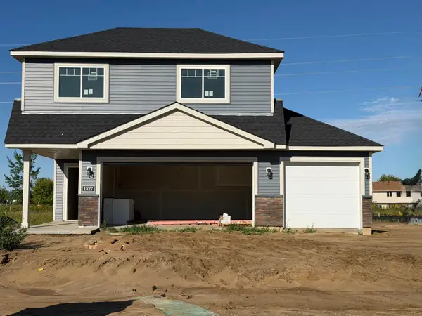 1827 Pierce Street S, Cambridge, MN 55008