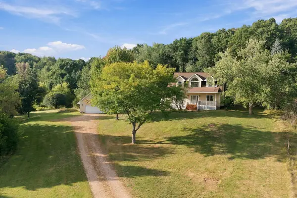 426 Rolling Hills Lane, Hudson, WI 54016