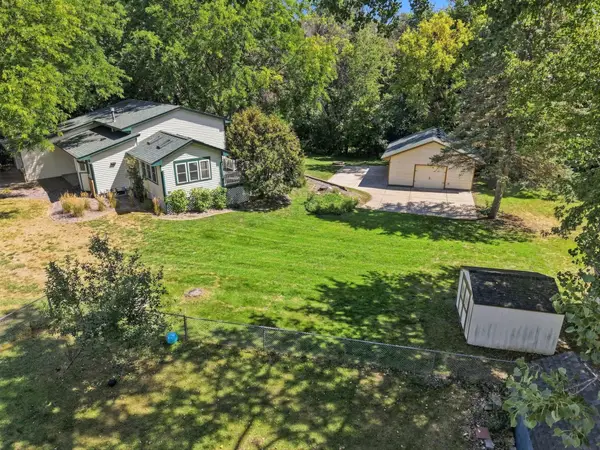 10701 Yellow Pine Street Nw, Coon Rapids, MN 55433
