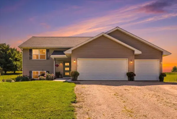 1617 86th Avenue, Hammond, WI 54015