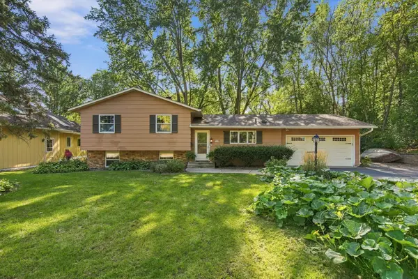 1519 Meadowlark Drive, Stillwater, MN 55082