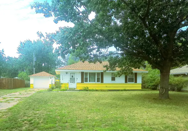 11740 Ilex Street Nw, Coon Rapids, MN 55448