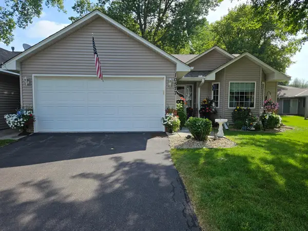 10577 Sycamore Street Nw, Coon Rapids, MN 55433