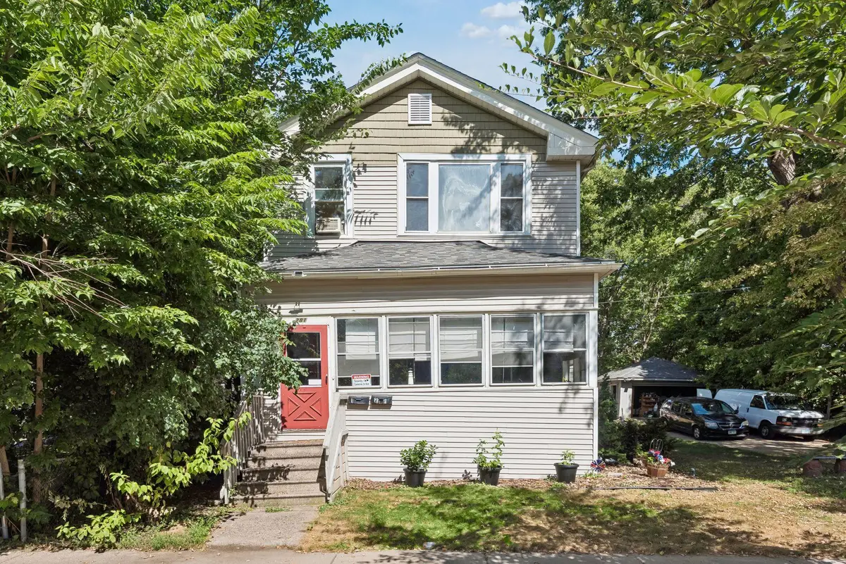 281 Sturgis Street, Saint Paul, MN 55102 - #1