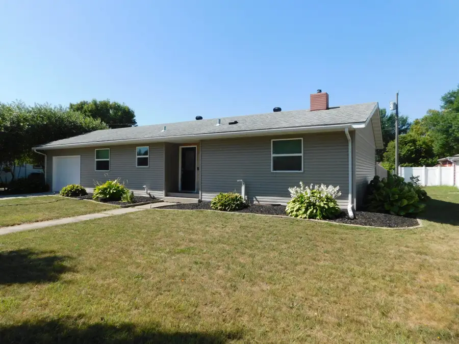 1017 17th Street N, Moorhead, MN 56560 - #3