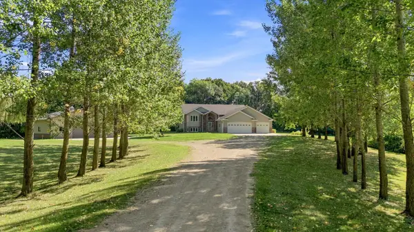 15835 145th Avenue, Lake Park, MN 56554