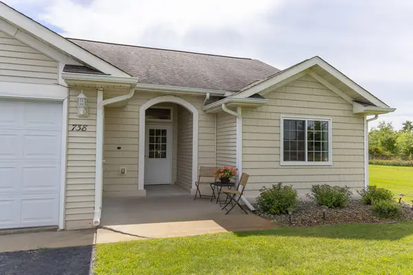 738 35th Street Nw, Bemidji, MN 56601