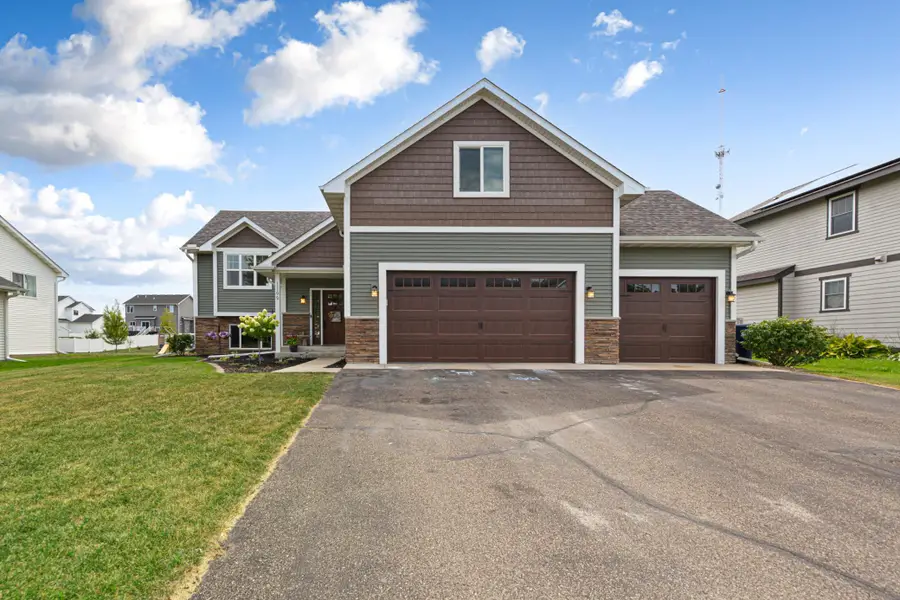 1199 Bluff Street, Dundas, MN 55019 - #2