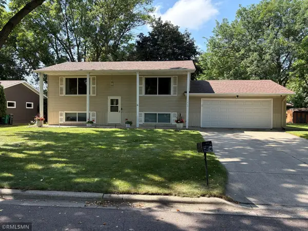 1413 Elm Avenue N, Glencoe, MN 55336