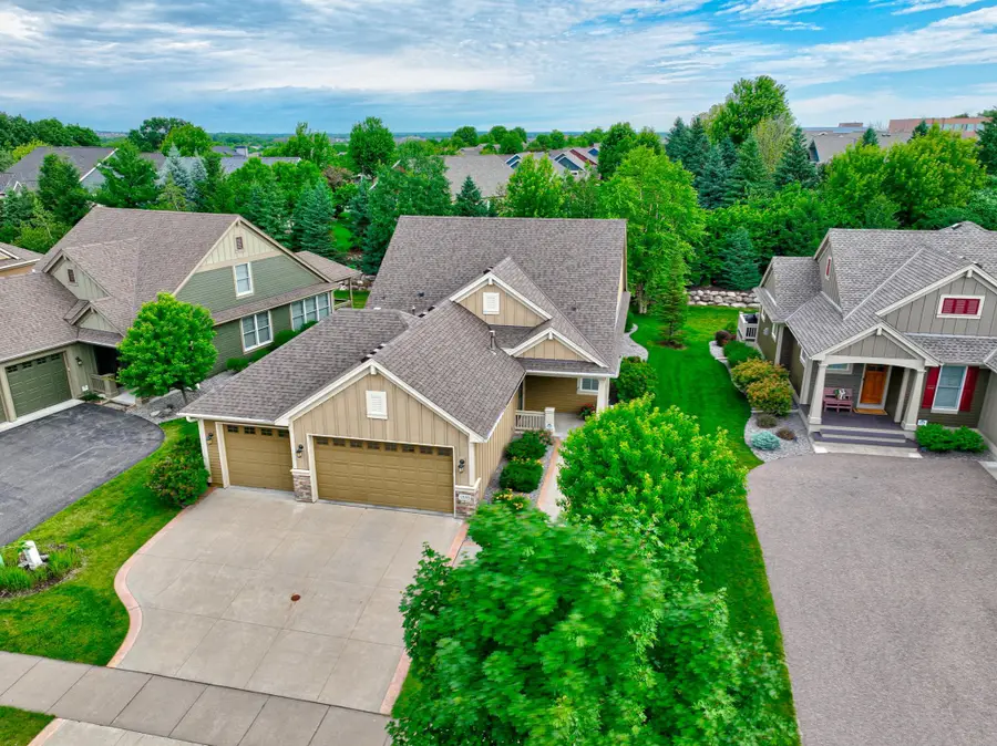 1335 Palisade Path, Woodbury, MN 55129 - #2
