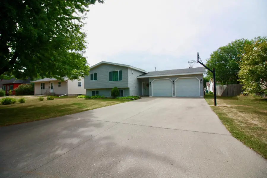 525 12th Street N, Breckenridge, MN 56520 - #3