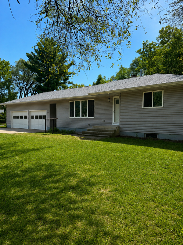 621 7th Avenue N, Sauk Rapids, MN 56379