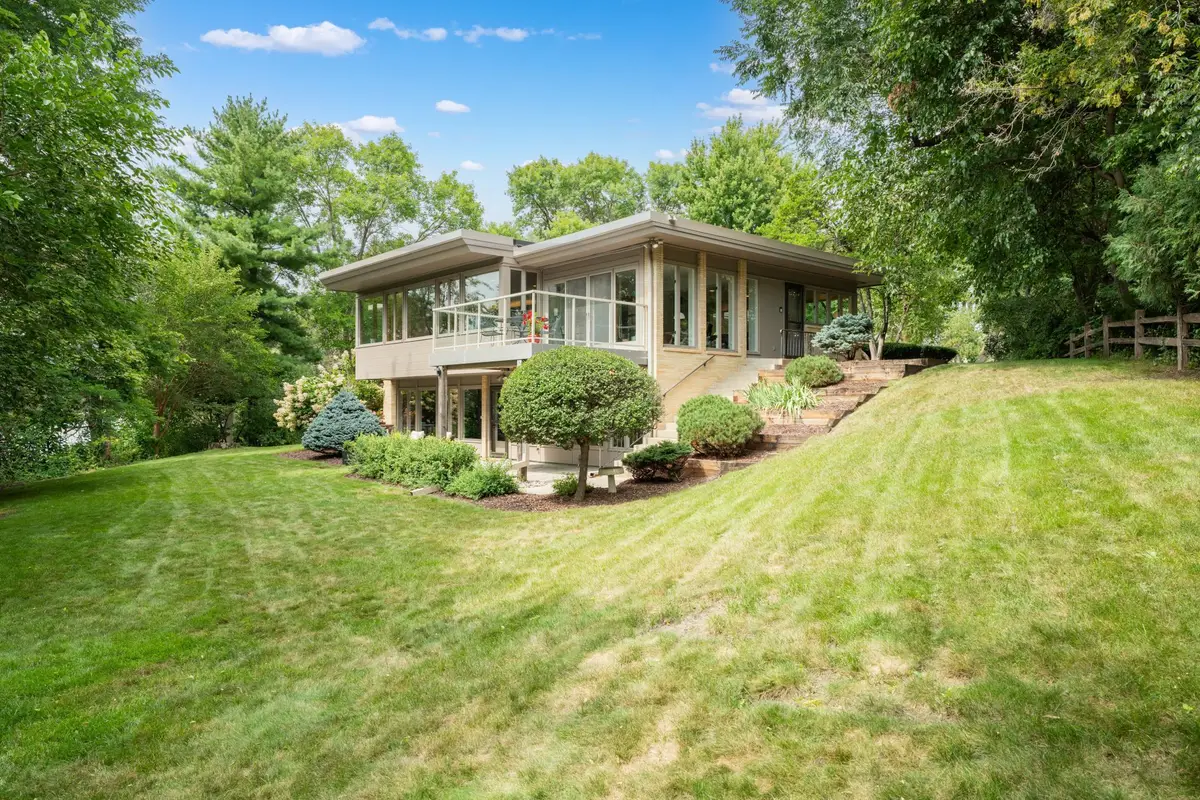 214 14th Street Ne, Rochester, MN 55906 - #1