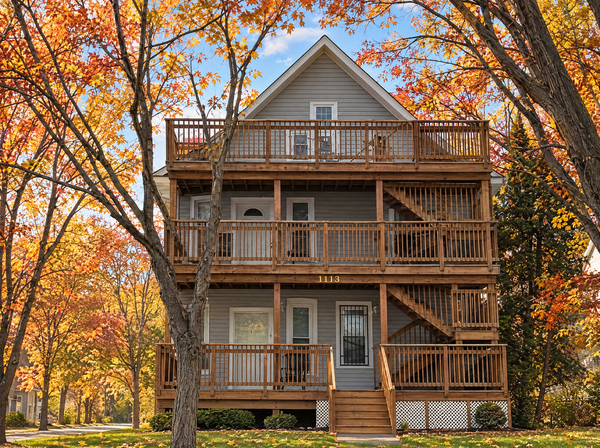 1113 Edgerton Street, Saint Paul, MN 55130