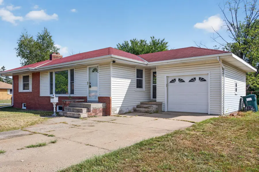 6324 France Avenue N, Brooklyn Center, MN 55429 - #2