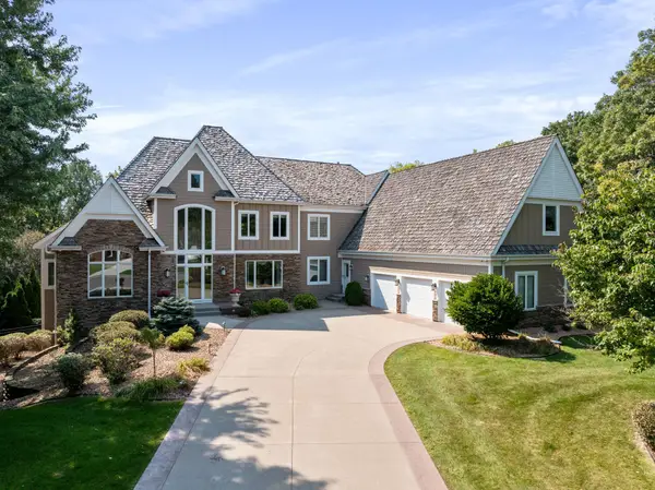 12100 Grandview Terrace, Saint Paul, MN 55124