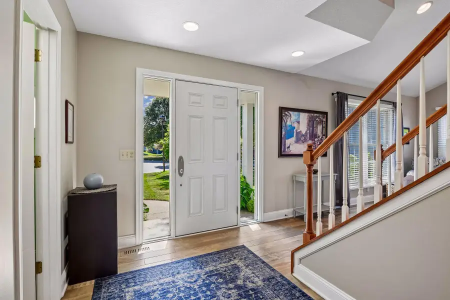 180 Cascade Court, Chanhassen, MN 55317 - #2
