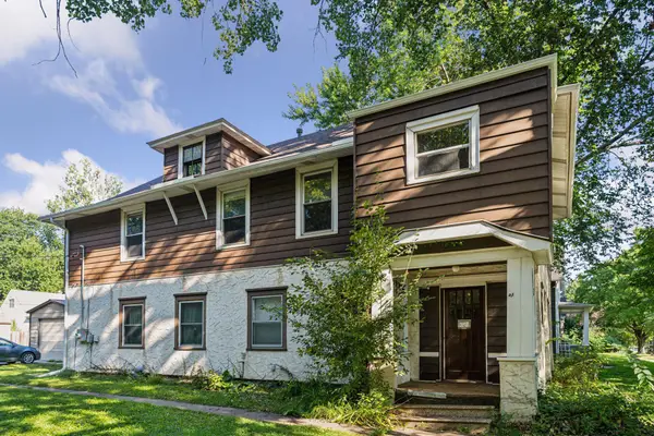 1083 Chatsworth Street N, Saint Paul, MN 55103
