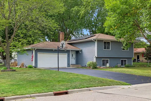 20749 Italy Avenue, Lakeville, MN 55044