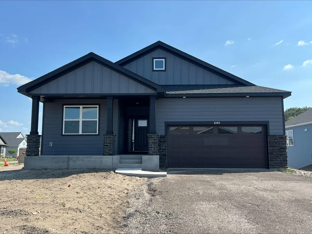4342 132nd Avenue Ne, Blaine, MN 55449 - #1