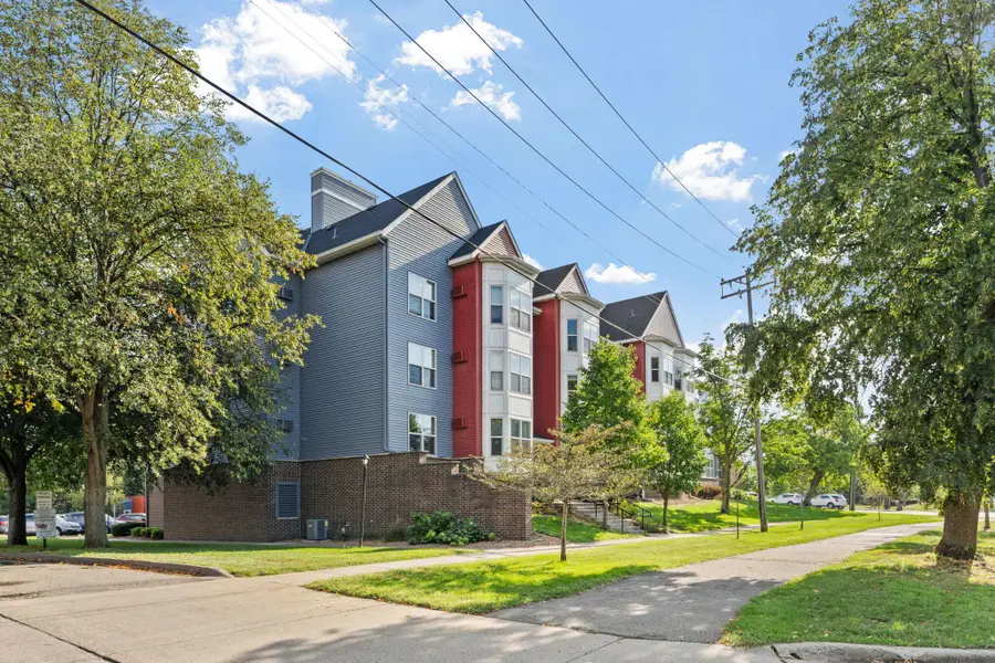 720 3rd Avenue Ne #325, Minneapolis, MN 55413 - #2