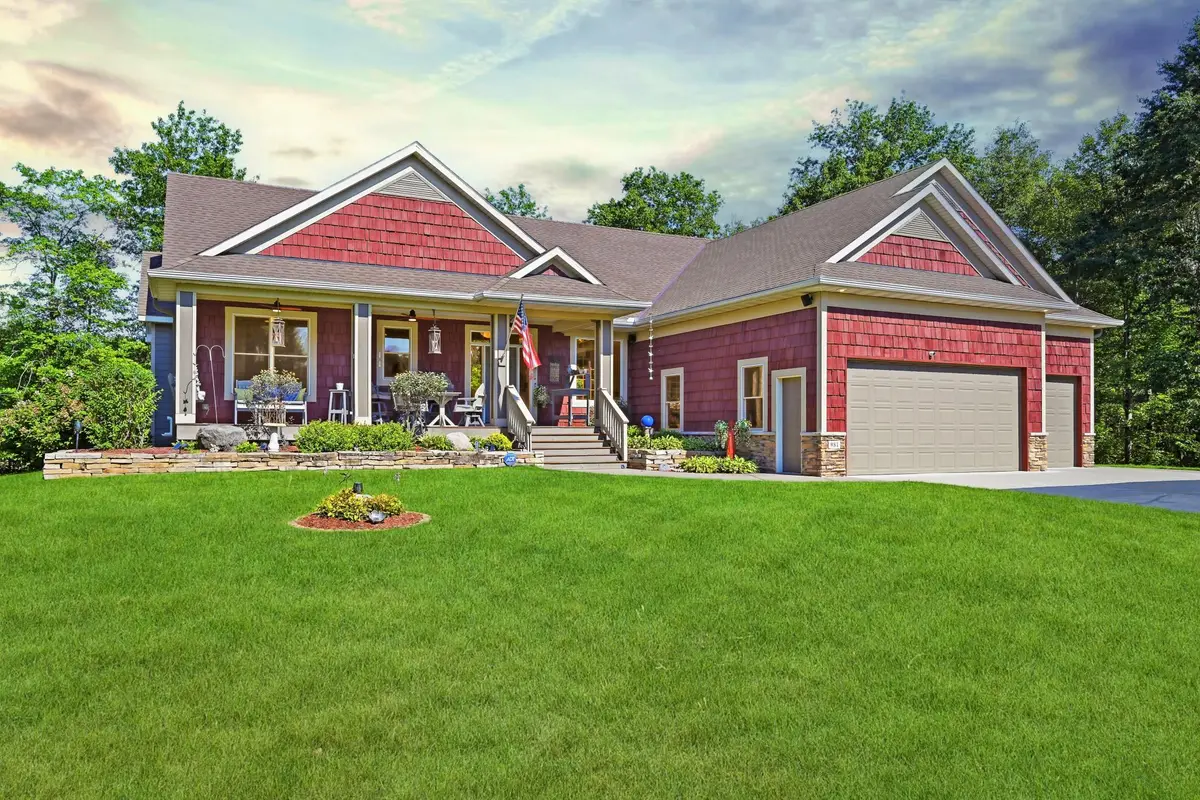 981 239th Avenue Nw, Saint Francis, MN 55070 - #1