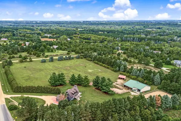 6050 W 185th Street, Jordan, MN 55352