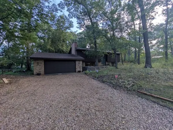 185 Bevins Lane, Saint Paul, MN 55115