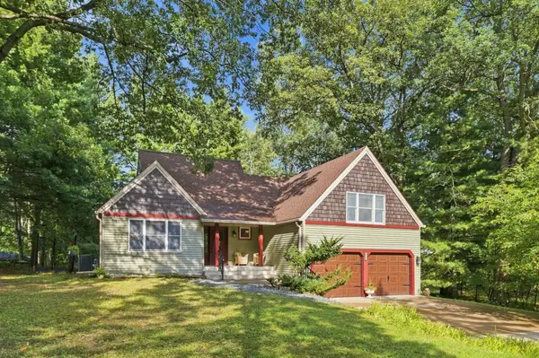 619 Birchwood Avenue, White Bear Lake, MN 55110